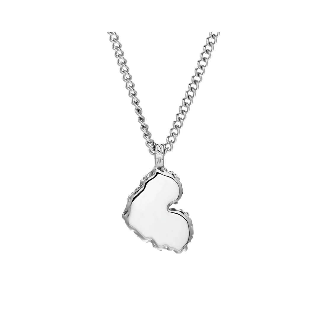 HEARTSICK CHARM WITH CURB CHAIN